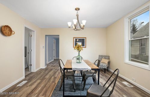 1315 Turner, Grand Rapids MI 49504-3235 exterior