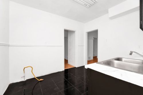 714 3 Ave, Joliet IL 60433-1918 exterior