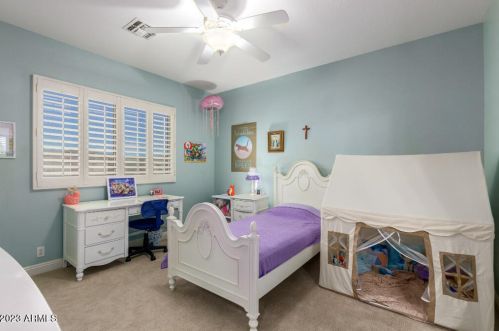 15426 4 Ave, Phoenix AZ 85041-3182 exterior