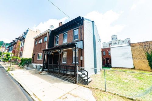 1208 Boyle St, Pittsburgh, PA 15212-4712