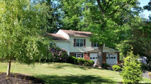 28 Orchard St, Bernardsville, NJ 07924-2515