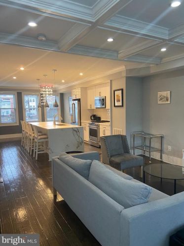 211 Kennedy St, Washington DC  20011-5214 exterior