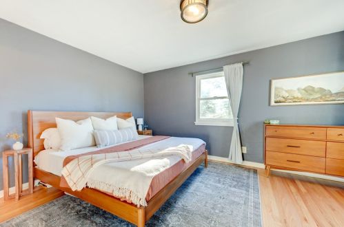 210 Johnston Rd, Pittsburgh PA  15241-2555 exterior