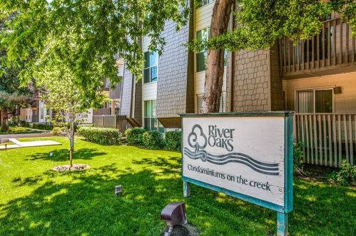 4859 Cedar Springs Rd, Dallas TX  75219-1202 exterior