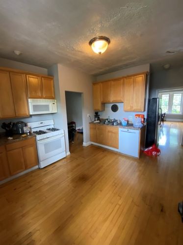 2155 Spaulding Ave, Chicago IL  60647-4898 exterior