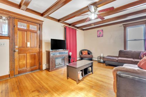 43 Adelaide St, Hartford CT 06114-1802 exterior