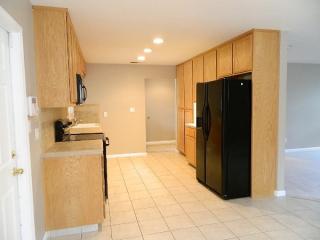 1770 Denair Ave, Turlock CA  95382-2511 exterior