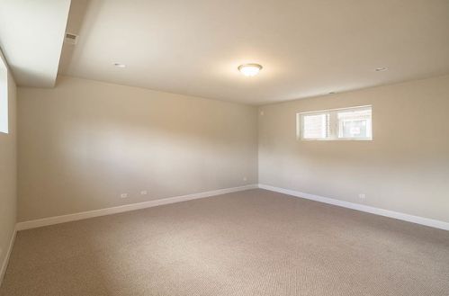 3642 Artesian Ave, Chicago IL  60618-4708 exterior