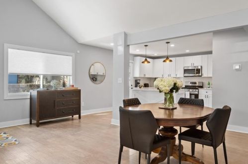 1061 Ashby Grv, Atlanta GA  30314-3146 exterior