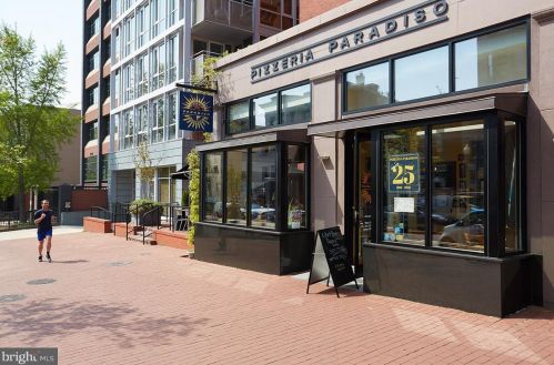 1734 P St, Washington DC 20036-1323 exterior