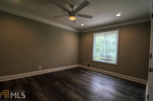 1145 Carlo Wood Dr, Atlanta GA 30331-7344 exterior