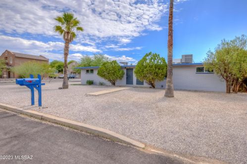 838 Adelaide Dr, Tucson, AZ 85719-2515