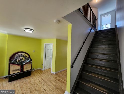 1007 Colorado St, Philadelphia, PA 19146-1909