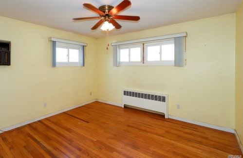 314 Everard St, Huntington Station NY 11746-7008 exterior