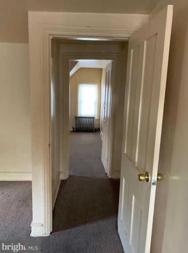 101 6 St, Darby PA 19023-2305 exterior