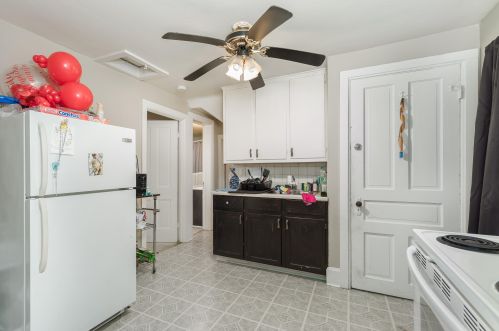 1126 12 St, Manitowoc WI 54220-5222 exterior