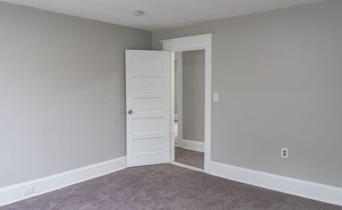 272 Connecticut Ave, Springfield MA  01104-1048 exterior