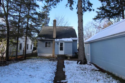 1980 Smith St, Meskegon MI  49442-5658 exterior