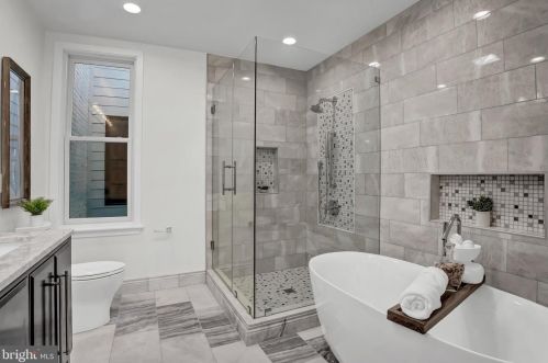 1337 Massachusetts Ave, Washington DC  20003-1540 exterior