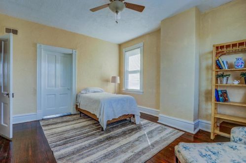 6616 Alabama Ave, Saint Louis MO 63111-2717 exterior