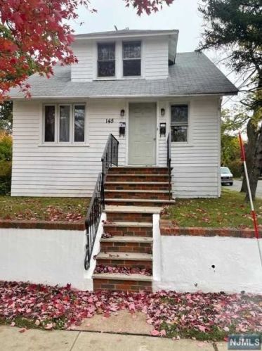 145 9th Ave, Paterson NJ  07506-1641 exterior