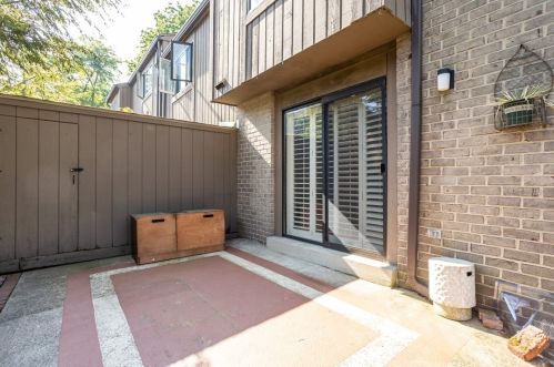 155 Linden Ct, Pittsburgh PA 15237-2623 exterior