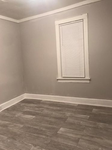 2484 Chambers St, Milwaukee WI  53206-1127 exterior