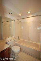 7844 Blue Gray Cir, Manassas VA  20109-8237 exterior