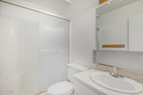 2045 Elm St, Phoenix AZ  85015-3733 exterior