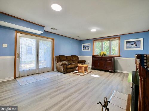 428 Gdn Ln, Chester PA exterior