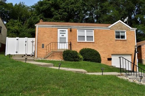 589 Barbara Dr, Pittsburgh, PA 15227-4442