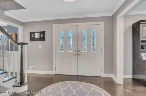 26 Brasch Blvd, Middletown NJ 07748-3161 exterior