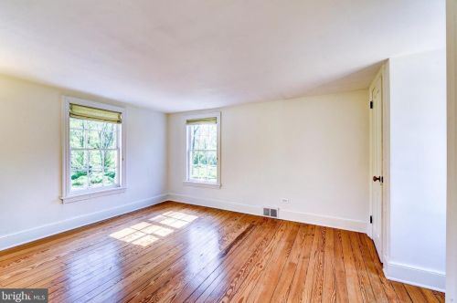 140 Quaker Rd, Princeton NJ 08540-4819 exterior