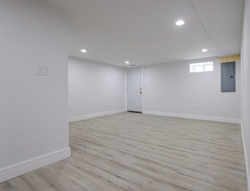 2720 Monroe St, Chicago IL  60612-2823 exterior