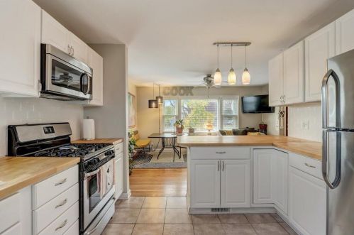 4540 Lenox St, Milwaukee WI 53207-5244 exterior