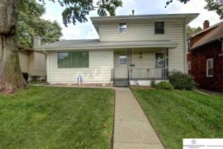 3906 N St, Omaha, NE 68107-2422