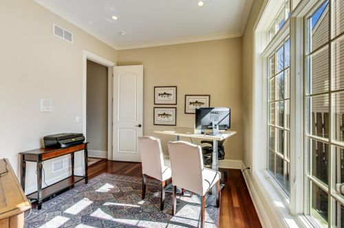 642 Euclid Ave, Elmhurst IL 60126-4338 exterior