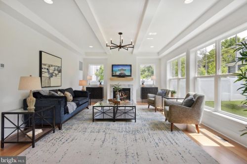 5120 25th Pl, Arlington VA  22207-2603 exterior