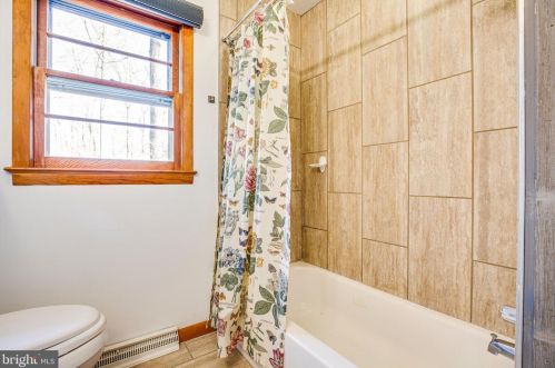 106 Edgemont Cir, Locust Grove VA 22508-5111 exterior