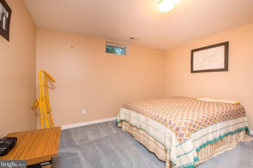 2600 Northrup Dr, Rockville MD 20850-3083 exterior