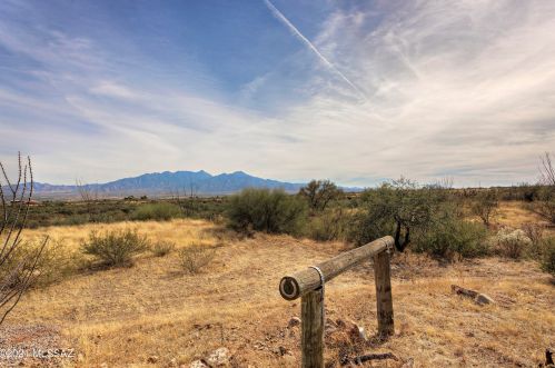 4170 Calle Dos, Green Valley AZ 85622-5333 exterior