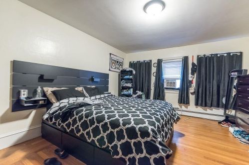 133 Babcock St, Providence RI 02905-1403 exterior