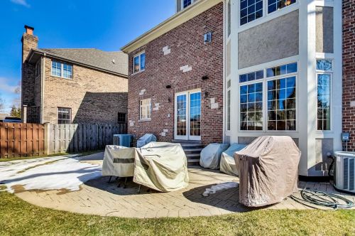 642 Euclid Ave, Elmhurst IL 60126-4338 exterior