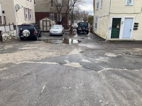 131 School St, Woonsocket, RI 02895-1353