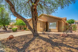 4216 Bighorn Ave, Phoenix AZ  85044-6734 exterior