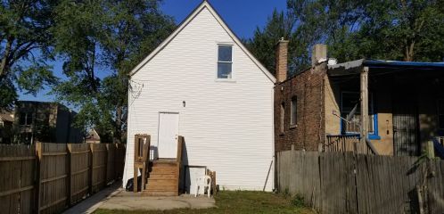 431 Avers Ave, Chicago IL 60629-4319 exterior