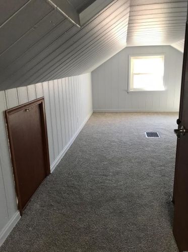 8910 New Hampshire Ave, Saint Louis MO 63123-1537 exterior