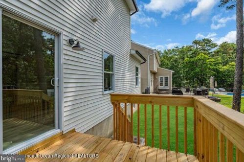 431 Virginia Ave, Berkeley Township NJ 08721-2811 exterior