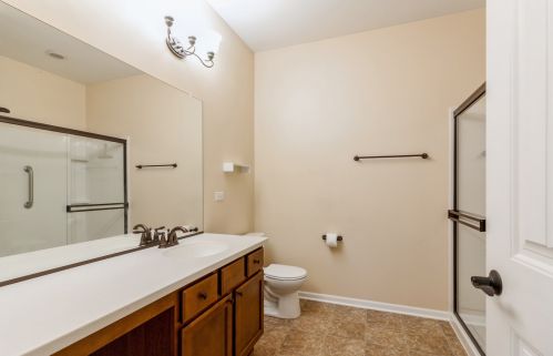 532 Pleasant Dr, Joliet IL 60404-9577 exterior