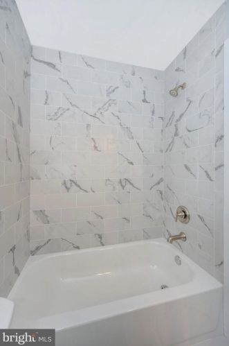 10402 Great Arbor Dr, Rockville MD  20854-4215 exterior